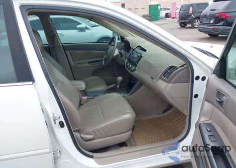 2005 Toyota Camry Le/Se/Std/Xle from USA, damaged, VIN JTDBE32K653016980